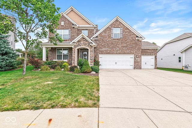 525 Amersham Court, Avon, IN 46123