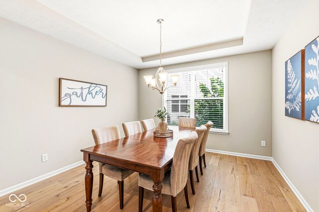 525 Amersham Court, Avon, IN 46123