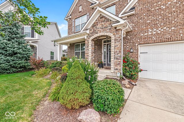 525 Amersham Court, Avon, IN 46123