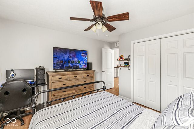 525 Amersham Court, Avon, IN 46123