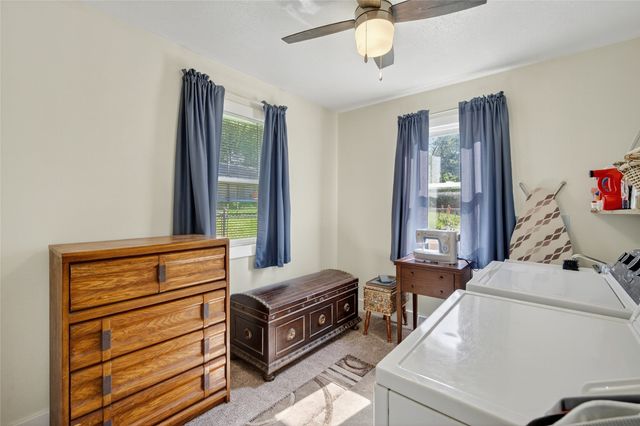 809 E 26th Street, Des Moines, IA 50317