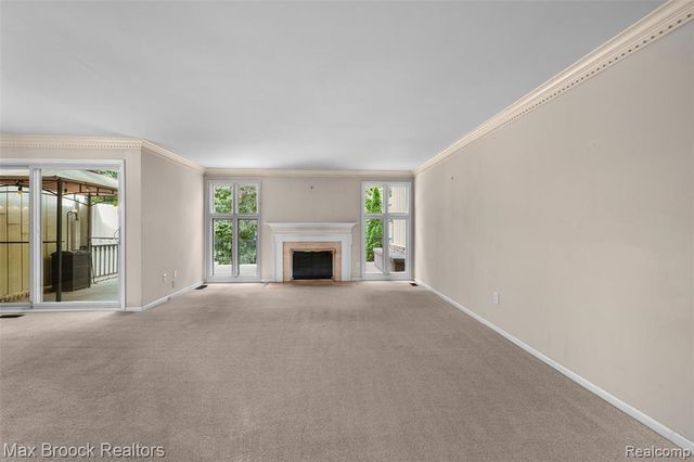 1131 Hillpointe Circle, Bloomfield Hills, MI 48304