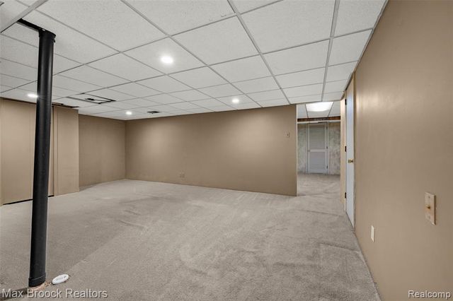 1131 Hillpointe Circle, Bloomfield Hills, MI 48304