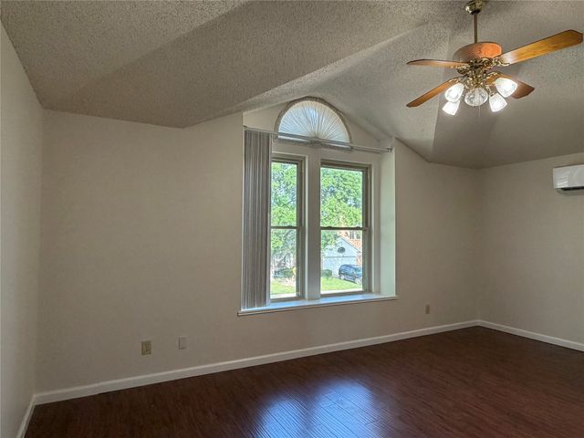 7510 Lauren Lane, Rowlett, TX 75089