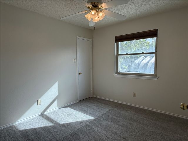 7510 Lauren Lane, Rowlett, TX 75089