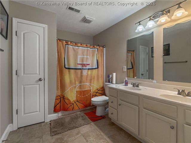 101 Anchors Cove, Charleston, WV 25302