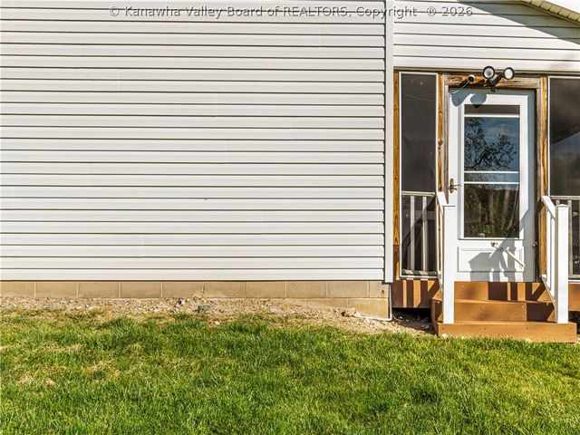101 Anchors Cove, Charleston, WV 25302