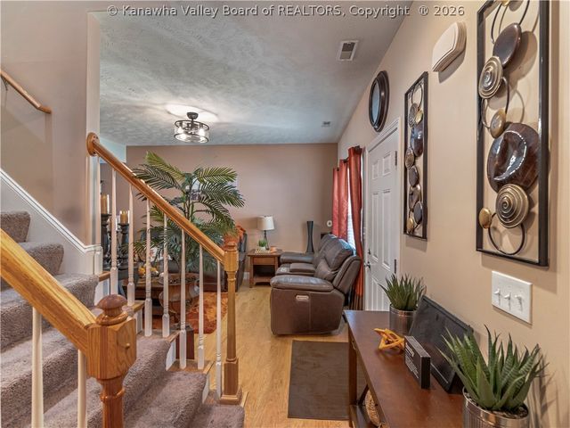 101 Anchors Cove, Charleston, WV 25302