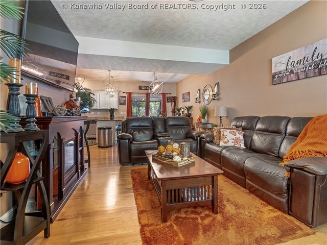 101 Anchors Cove, Charleston, WV 25302