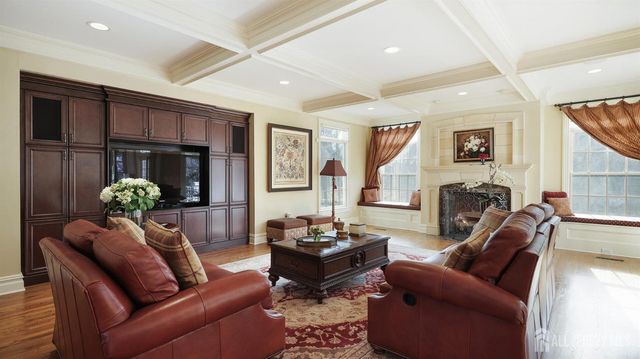 1 Hayduk Drive, Edison, NJ 08820