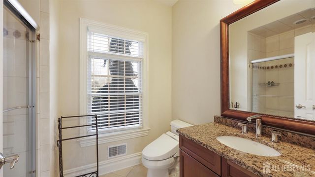 1 Hayduk Drive, Edison, NJ 08820