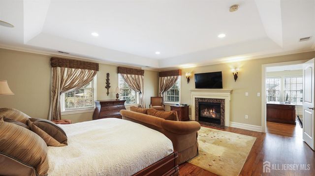 1 Hayduk Drive, Edison, NJ 08820