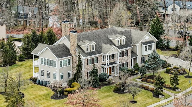 1 Hayduk Drive, Edison, NJ 08820