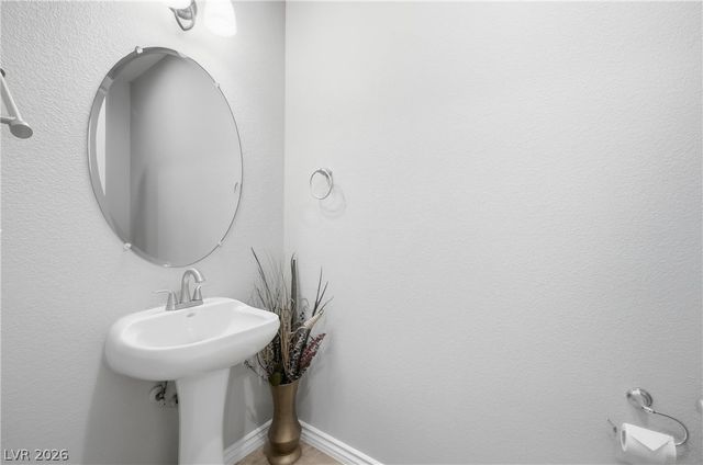 41 Peak Villa Avenue, North Las Vegas, NV 89031