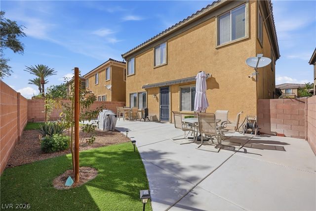 41 Peak Villa Avenue, North Las Vegas, NV 89031