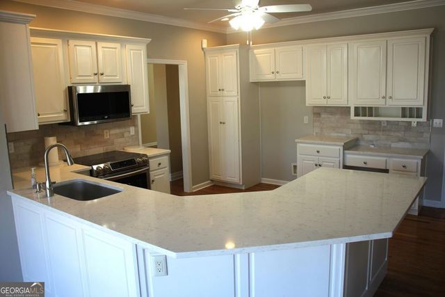 28 N Links Drive, Ringgold, GA 30736