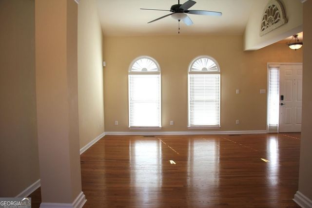 28 N Links Drive, Ringgold, GA 30736