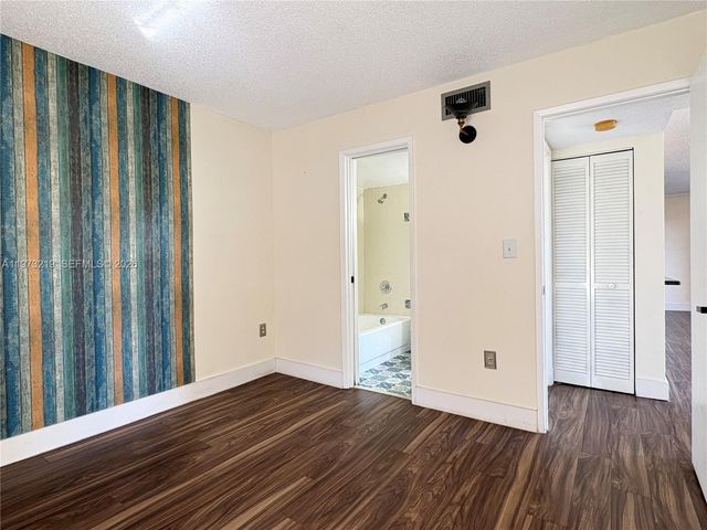 9285 SW 125th Ave 308, Miami, FL 33186