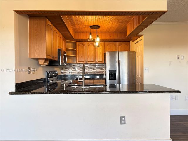 9285 SW 125th Ave 308, Miami, FL 33186