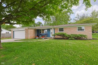 13705 E 200 S, Columbus, IN 47203
