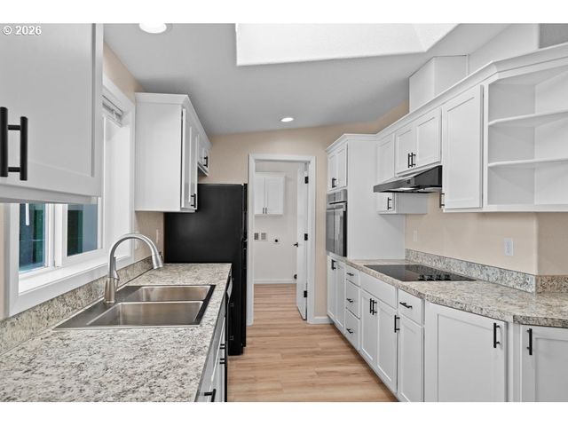 11201 Nw 3RD Ave, Vancouver, WA 98685