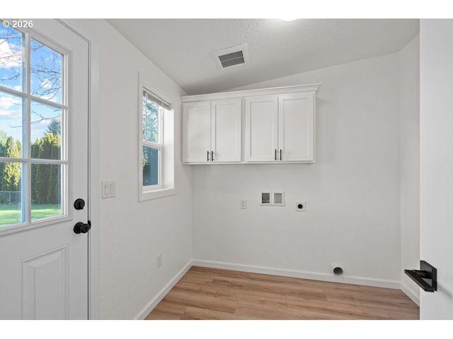 11201 Nw 3RD Ave, Vancouver, WA 98685