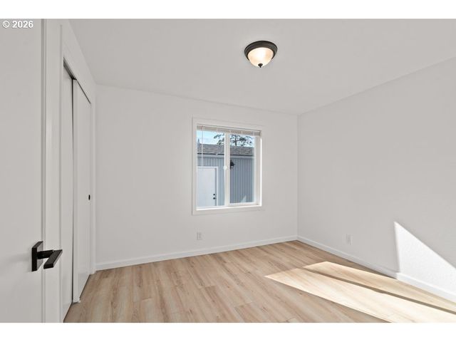 11201 Nw 3RD Ave, Vancouver, WA 98685