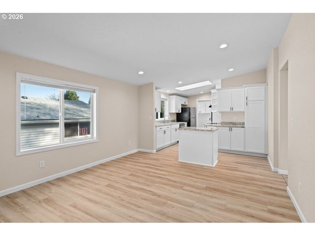 11201 Nw 3RD Ave, Vancouver, WA 98685