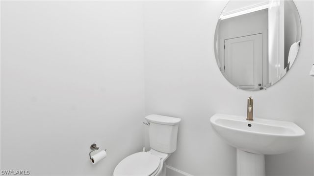 1905 Fresno AVE, Naples, FL 34120