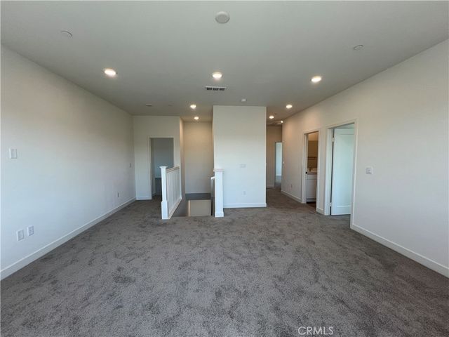 17160 Kent Street, Hesperia, CA 92345