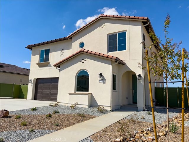 17160 Kent Street, Hesperia, CA 92345