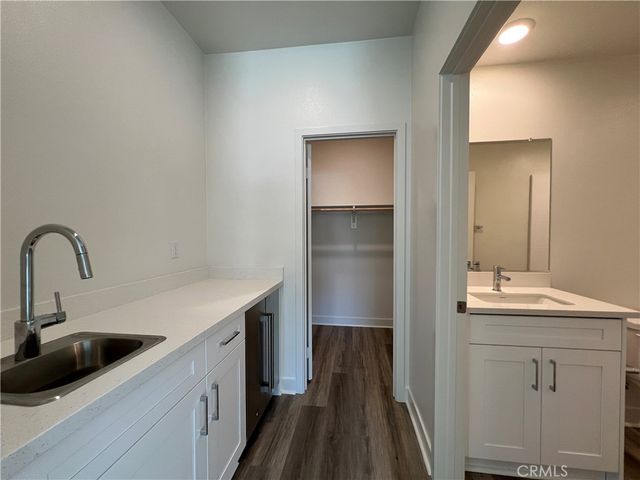 17160 Kent Street, Hesperia, CA 92345