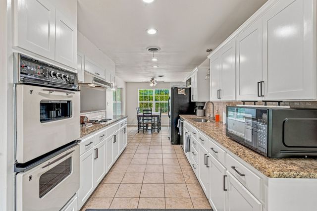 5351 Upper Denton Road, Weatherford, TX 76085