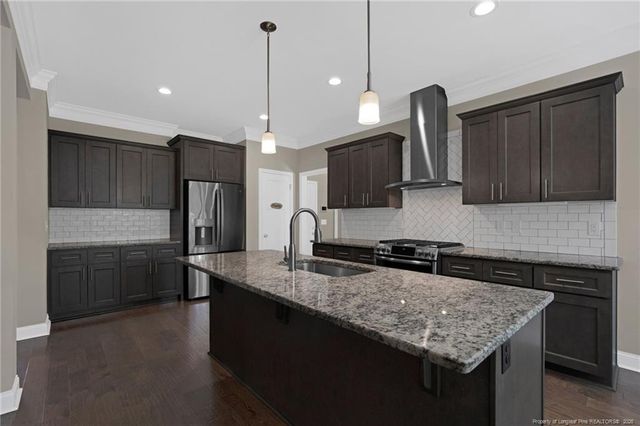 509 Swan Island Court, Fayetteville, NC 28311