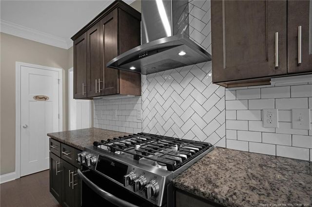 509 Swan Island Court, Fayetteville, NC 28311