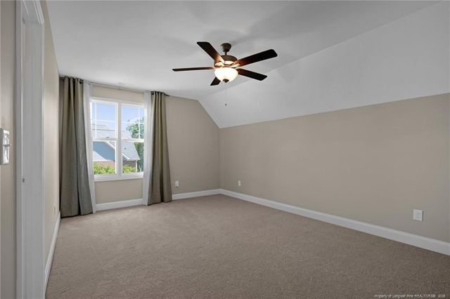 509 Swan Island Court, Fayetteville, NC 28311