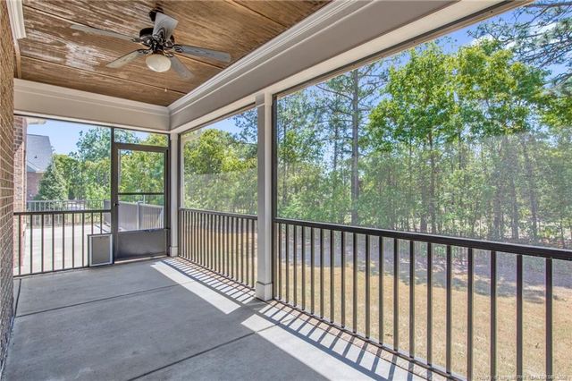 509 Swan Island Court, Fayetteville, NC 28311