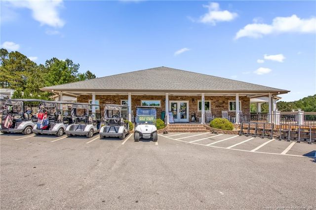 509 Swan Island Court, Fayetteville, NC 28311