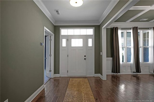 509 Swan Island Court, Fayetteville, NC 28311