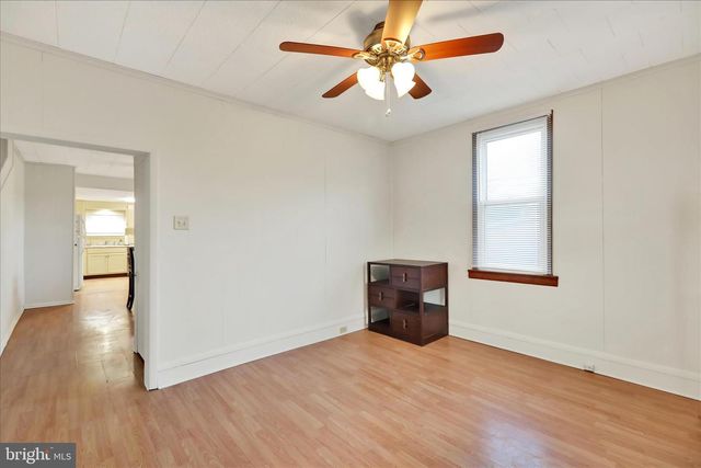 113 S STRAUB AVE, Orwigsburg, PA 17961