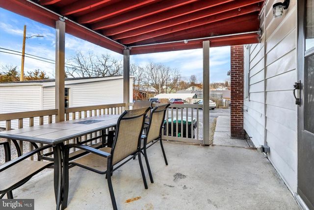 113 S STRAUB AVE, Orwigsburg, PA 17961