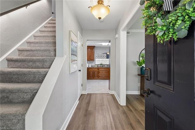 3701 Gladstone DR, Virginia Beach, VA 23452