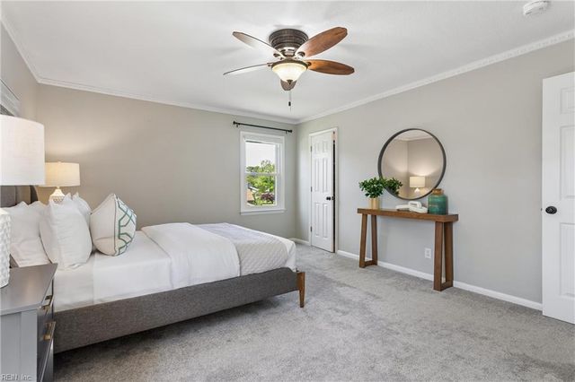 3701 Gladstone DR, Virginia Beach, VA 23452