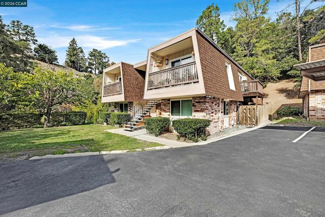 146 Ascot Ct 2, Moraga, CA 94556