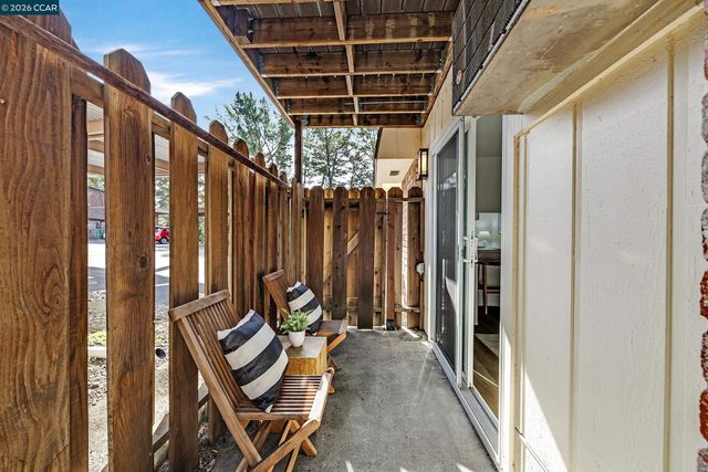 146 Ascot Ct 2, Moraga, CA 94556