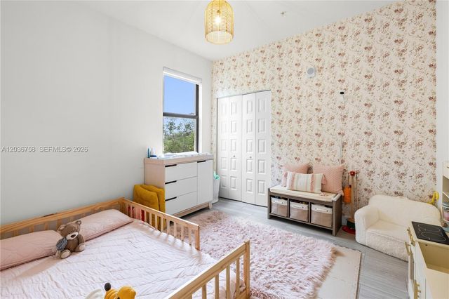 7925 NW 104th Avenue 21, Doral, FL 33178