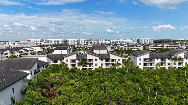 7925 NW 104th Avenue 21, Doral, FL 33178