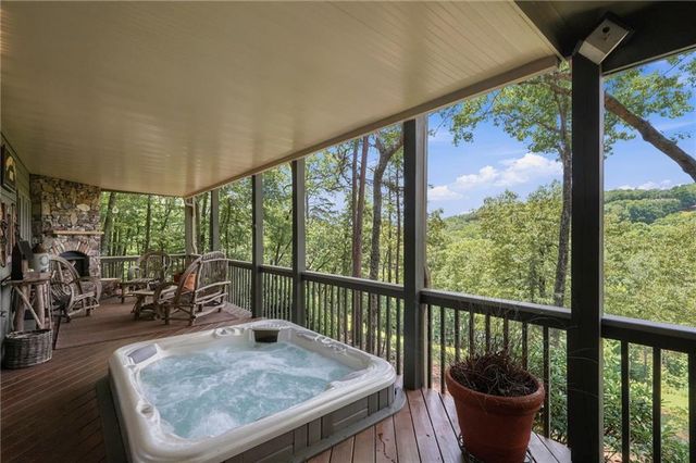 712 Wedgewood Drive, Big Canoe, GA 30143