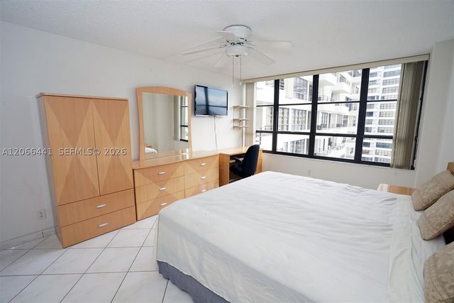 600 Three Islands Blvd 1416, Hallandale Beach, FL 33009