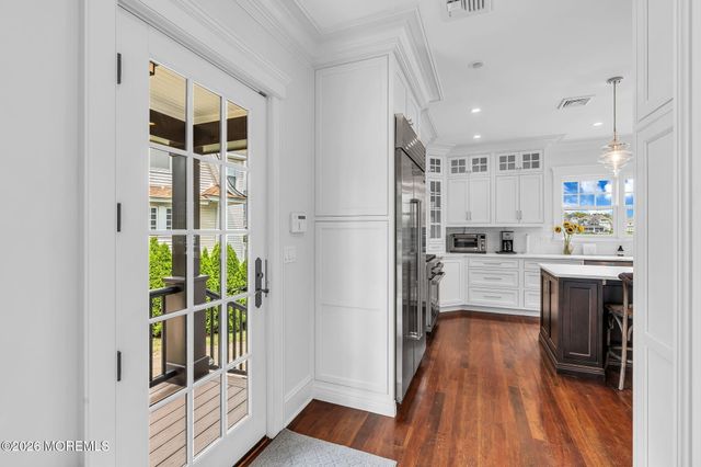 102 Inlet Terrace, Belmar, NJ 07719